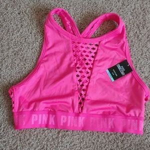 Ultimate high neck sports bra!